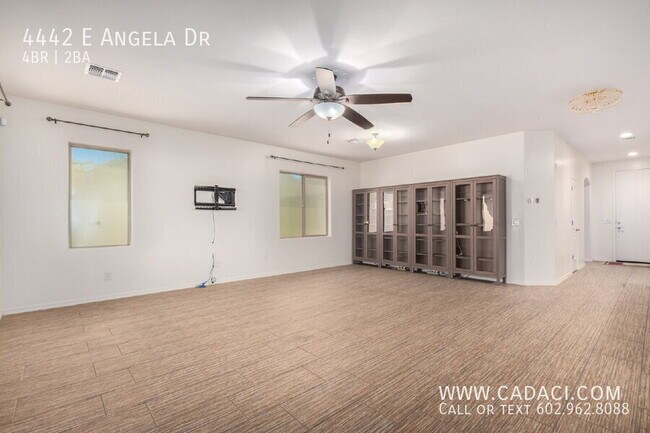 Building Photo - 4442 E Angela Dr