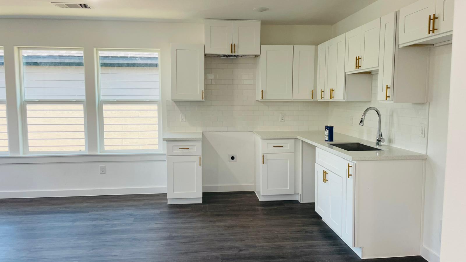 Building Photo - 8414 Sandra St