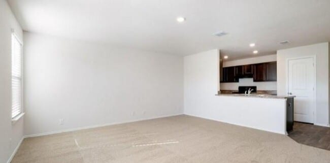 Building Photo - 15550 Crimson Topaz