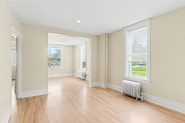 Building Photo - 145 15th St
