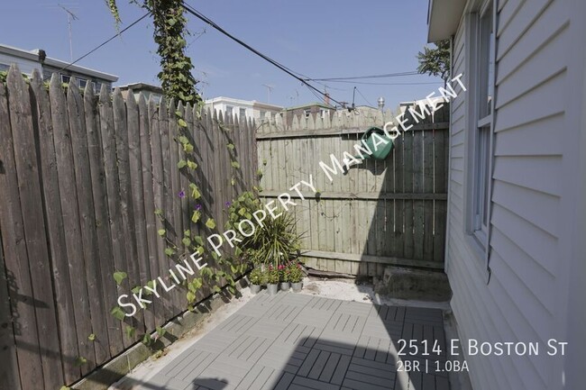 Building Photo - Charming 2 Bedroom Home For Rent in Fishtown!