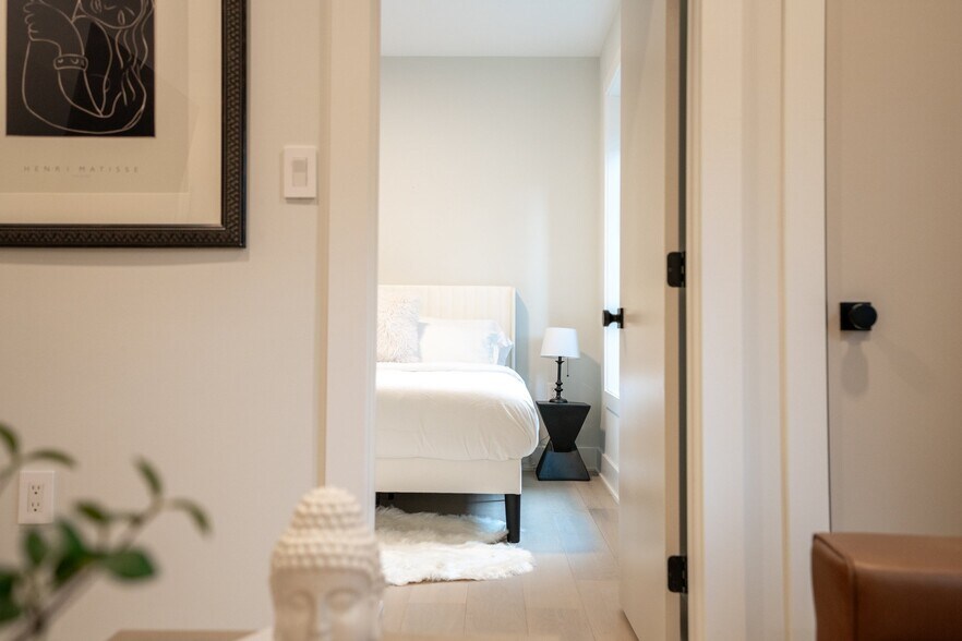 Building Photo - 3934 14th St NW