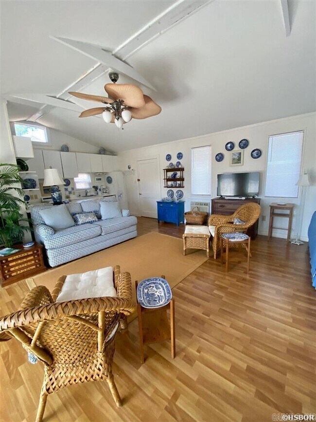 Building Photo - 315 Galveston Dr