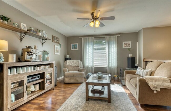 Building Photo - 4734 Willow Mist Dr