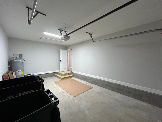 Building Photo - Brand New Single Family Home!