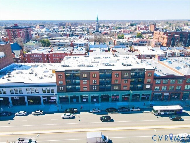 Building Photo - 1333 W Broad St