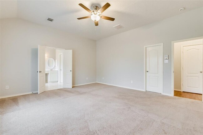 Building Photo - 3402 Pebble Beach Ln