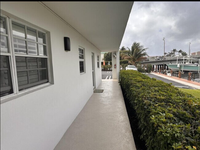 Building Photo - 1700 S Ocean Blvd