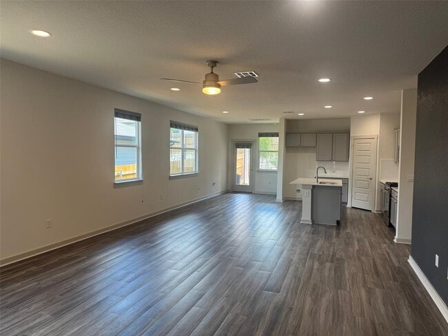 Building Photo - 7809 Linnie Ln