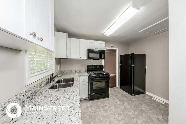 Building Photo - 1129 Roebuck Lawn Dr