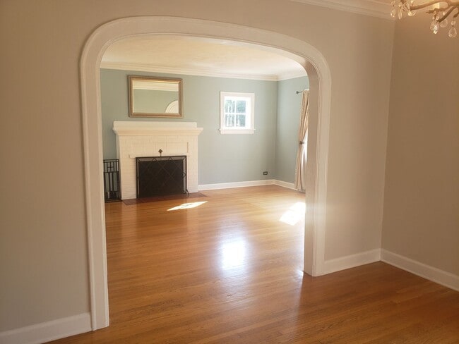 Building Photo - Charming Irvington Home with 3 Levels of L...