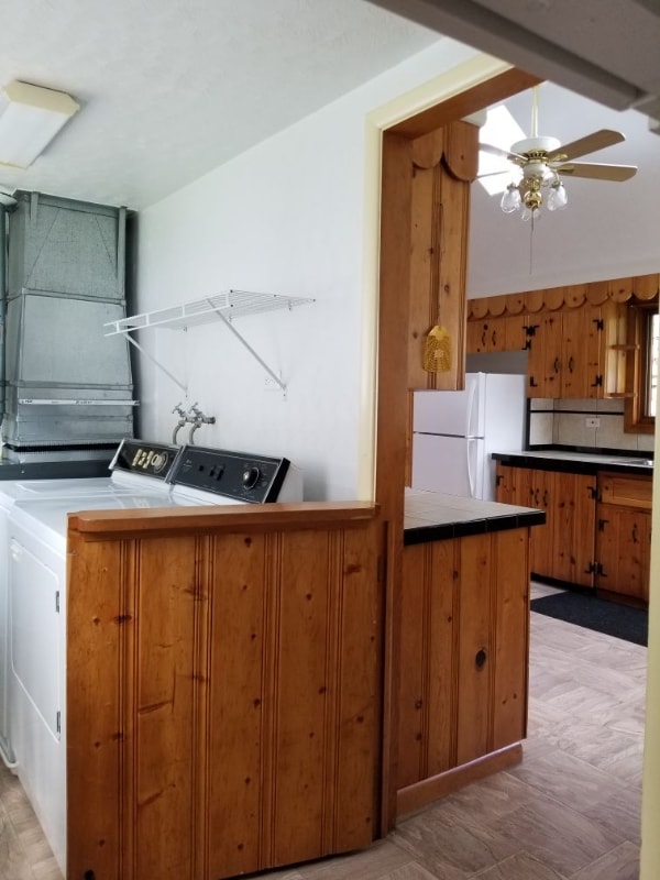 Building Photo - 1481 Chicago Creek Rd