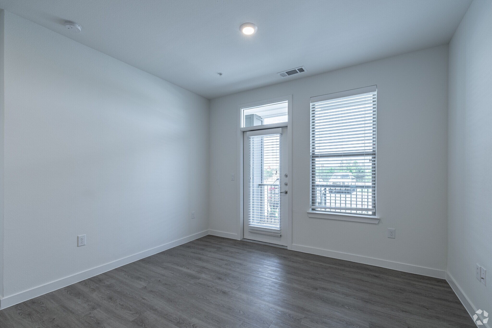 Caroline at Longhorn Quarry 5206 Wurzbach Pkwy San Antonio TX 78233