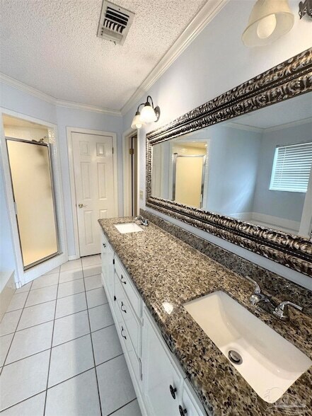 Building Photo - 3019 Keats Dr