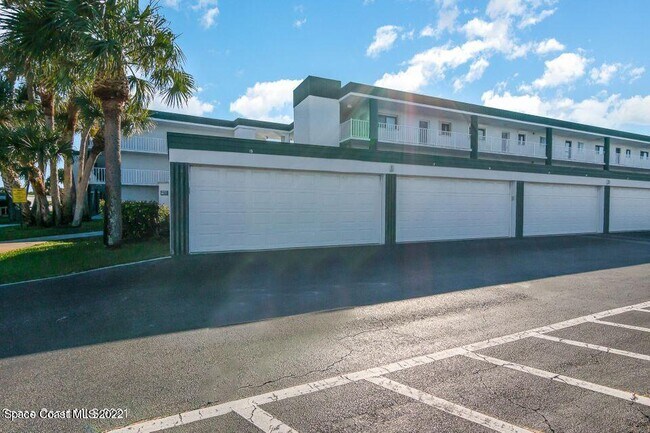 Building Photo - 1595 N Atlantic Ave