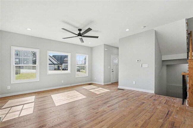 Building Photo - 3185 Tackett Rd