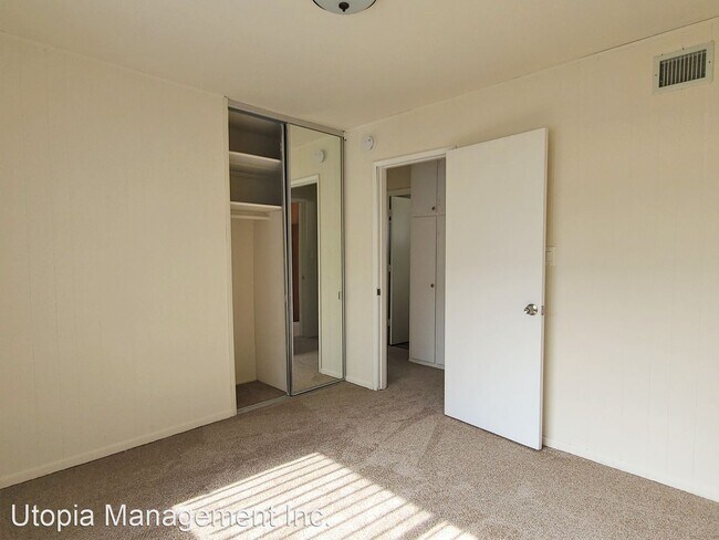 Building Photo - 4 br, 3 bath House - 4159 Taos Drive