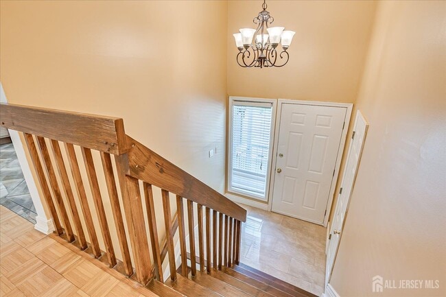 Building Photo - 3902 Springbrook Dr
