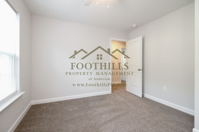 Building Photo - Spacious & Stylish – 4BR Home for Rent in ...