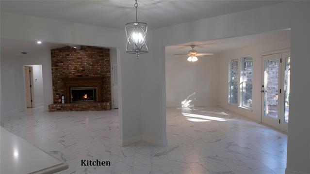 Building Photo - 2300 Monticello Cir