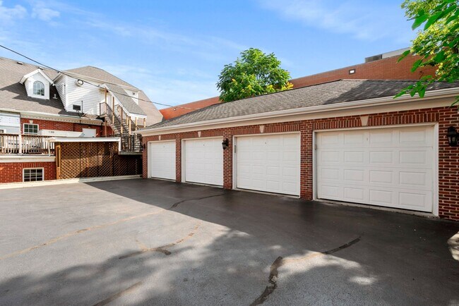 Building Photo - 107 S Grant St