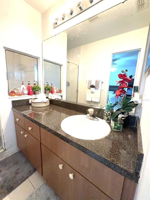 Building Photo - 1207 S Beach Cir