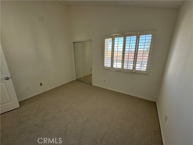 Building Photo - 503 S Maria Ave