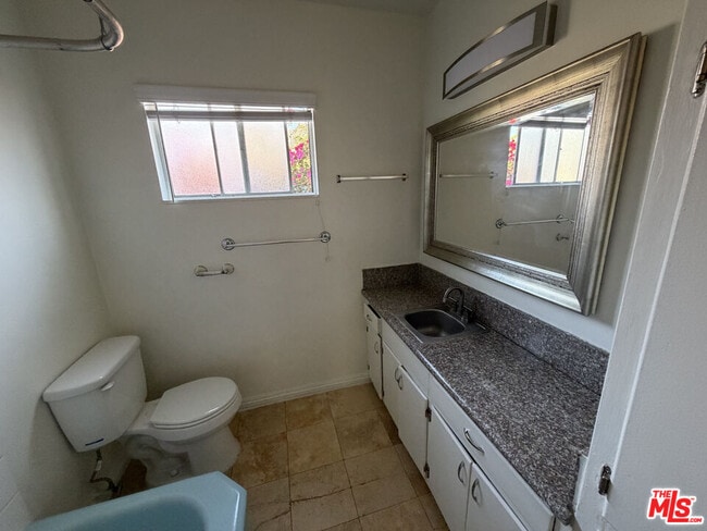 Building Photo - 11121 Parr Ave