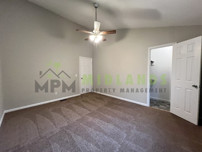 Building Photo - 204 S Cromwell St