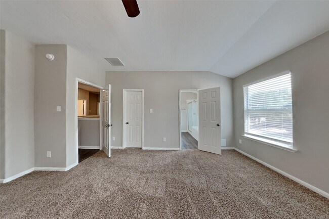Building Photo - 20203 Stonegrove Ct