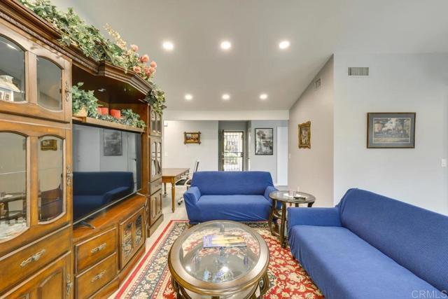 Building Photo - 4075 Johnson Dr