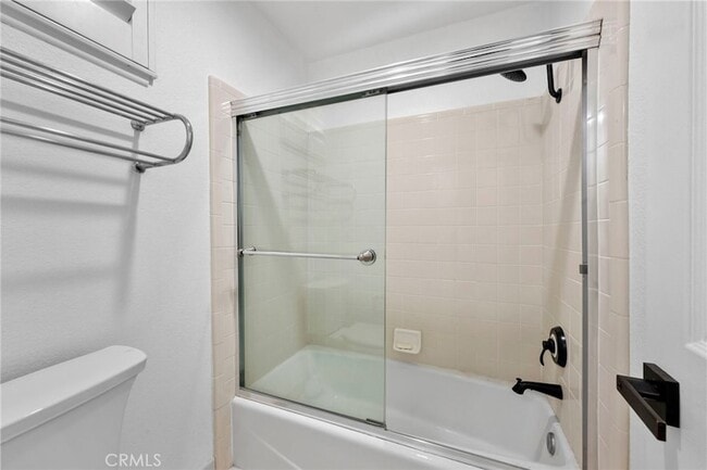 Building Photo - 1232 Meadow Ct