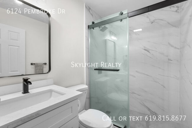 Building Photo - 6124 Pembroke Dr