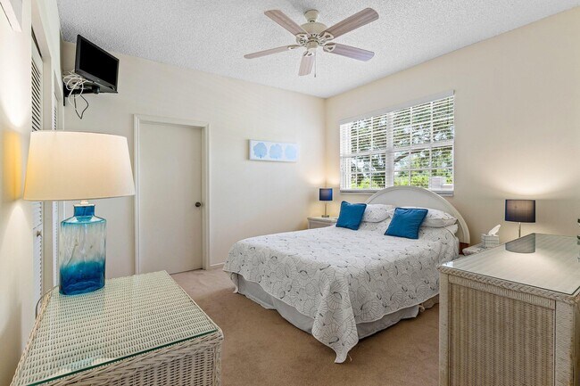 Building Photo - 2584 Muirfield Ct