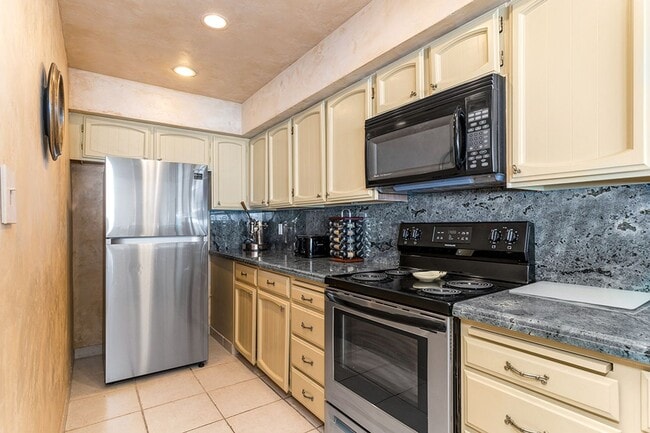 Building Photo - Incline Village Condo: Lakefront, Buoy, 3 Bedrooms, 3 Bathrooms