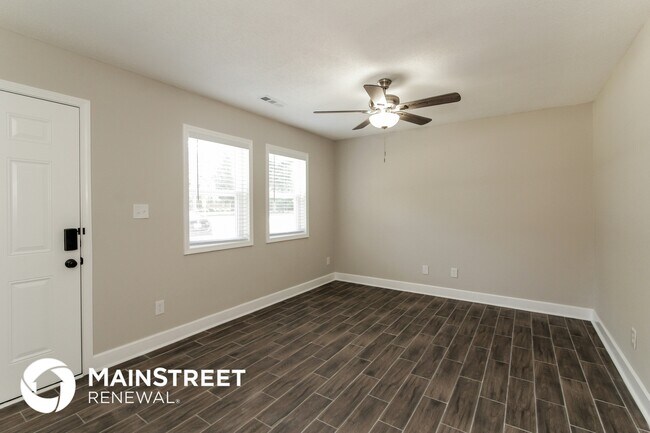 Building Photo - 4716 Lawrence Orr Rd