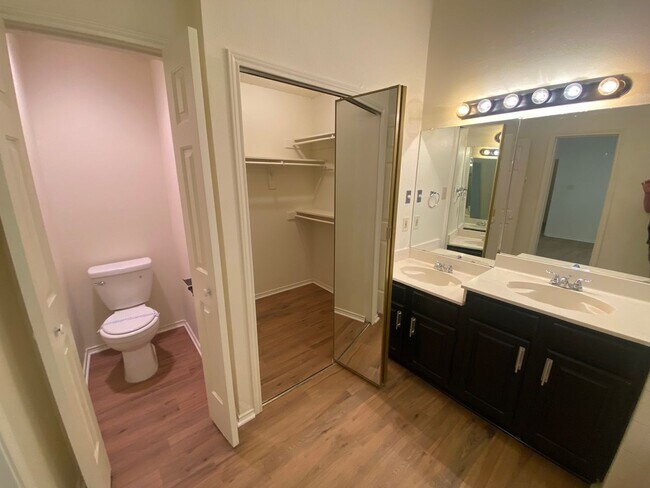 Building Photo - Nice Single Family Home in Cedar Hill