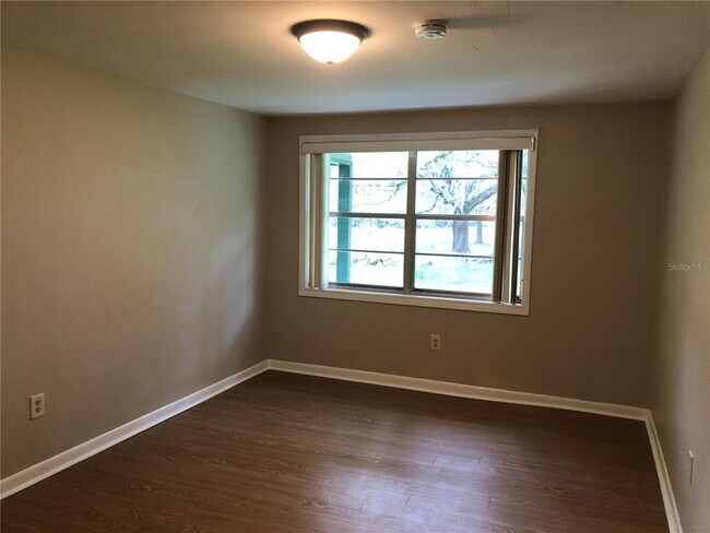 Building Photo - 24206 Doc Karelas Dr
