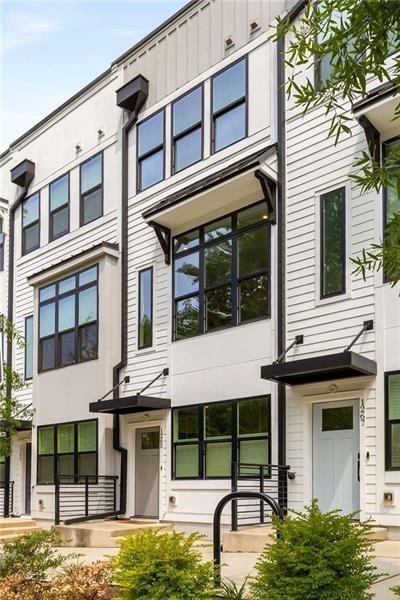 Building Photo - 1265 Wright Ln SE