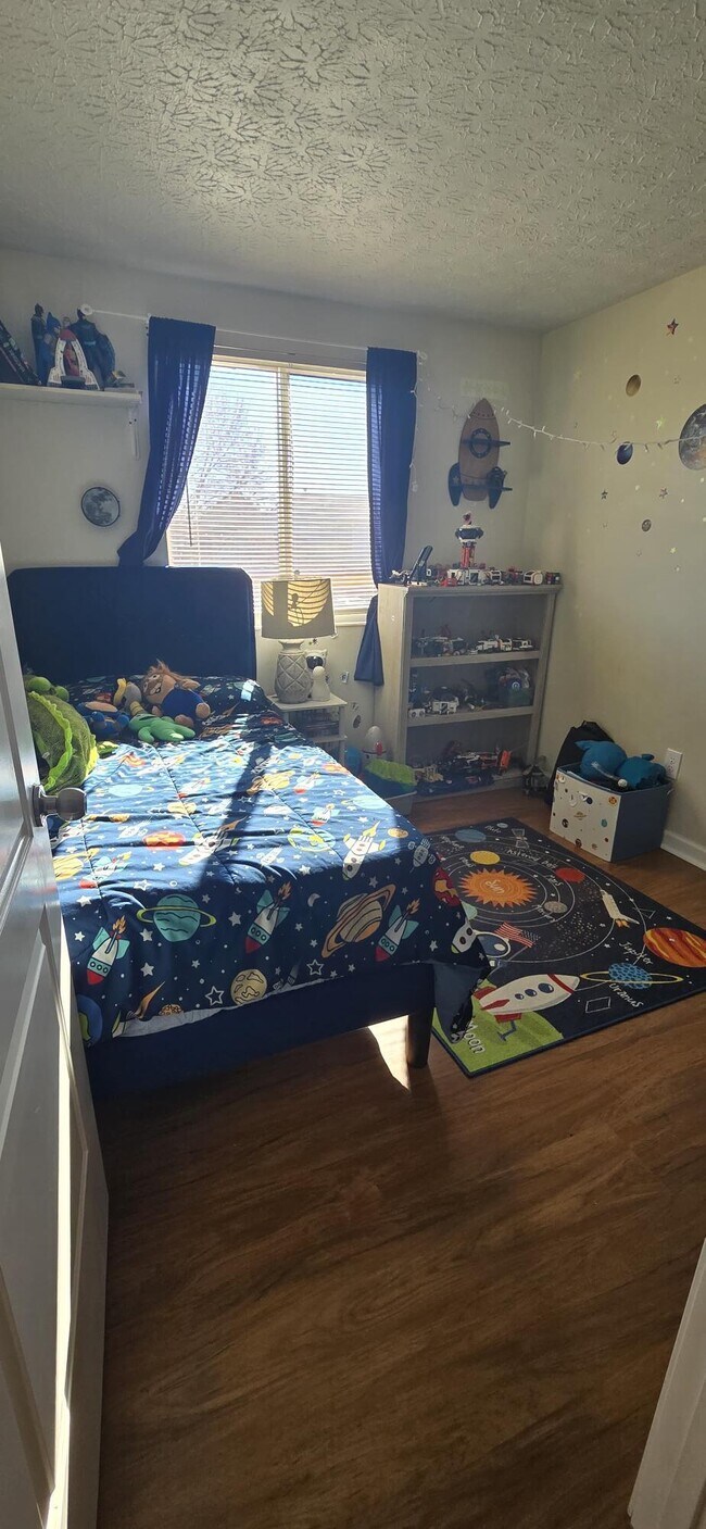 Building Photo - 3764 Stirrup Ct