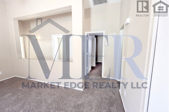 Building Photo - 3Bed/2Bath Home in Maricopa! Ready for Immediate Move-In! -- FENCED-IN YARD!