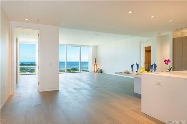 Building Photo - Waiea 11th Floor 2/2.5/2 with Ocean and Di...