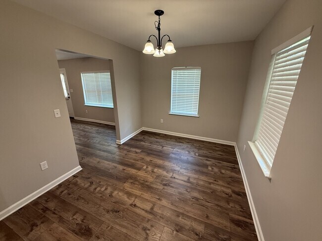 Building Photo - 6970 Raleigh Lagrange Dr