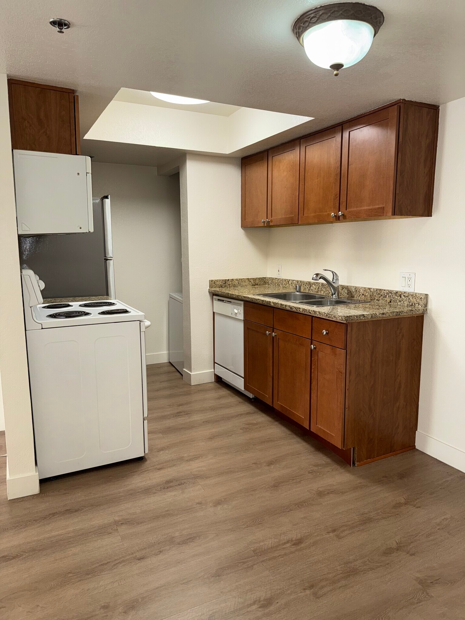 Building Photo - 4200 S Valley View Blvd