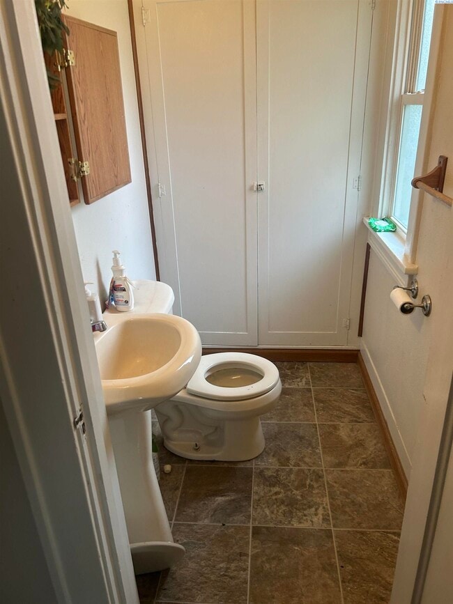 Building Photo - Rent to Own