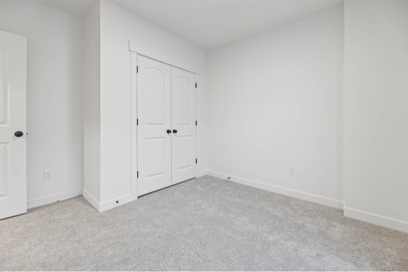 Building Photo - 3509 E 1120 S