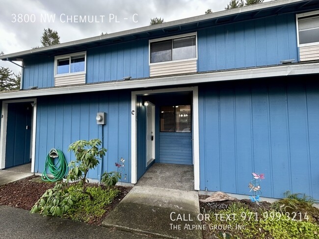 Primary Photo - 3800 NW Chemult Pl