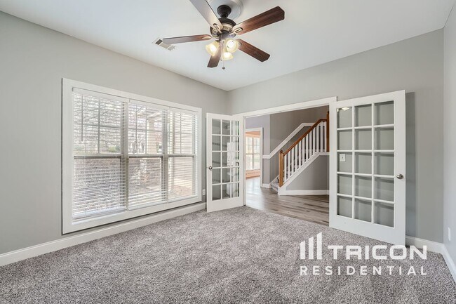 Building Photo - 294 Sweetwater Bridge Cir