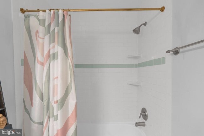 Building Photo - 6011 Curtier Dr