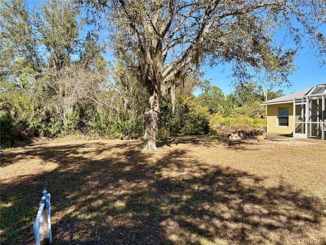 Building Photo - 225 Santa Fe St